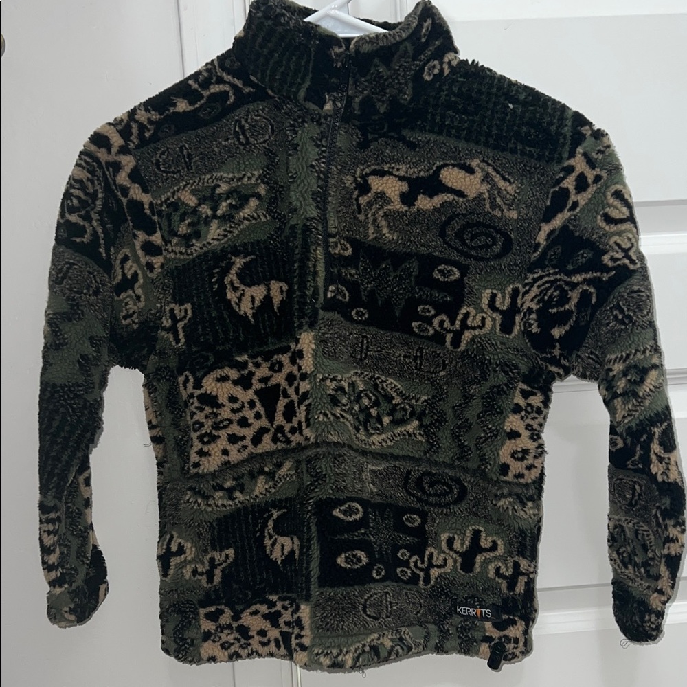 Kerrits On Course Kids Fleece Jacket in Black and Tan Animal Print